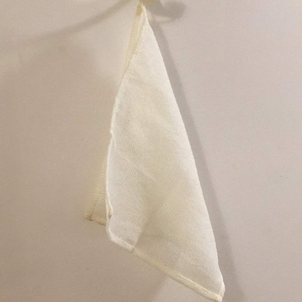 Shower exfoliating cloth